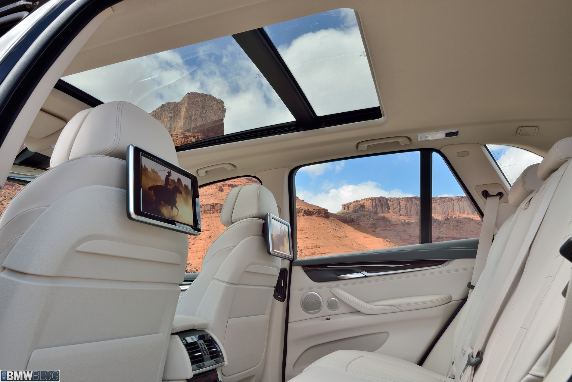 How To Operate The BMW Panoramic Moonroof in BMW X5