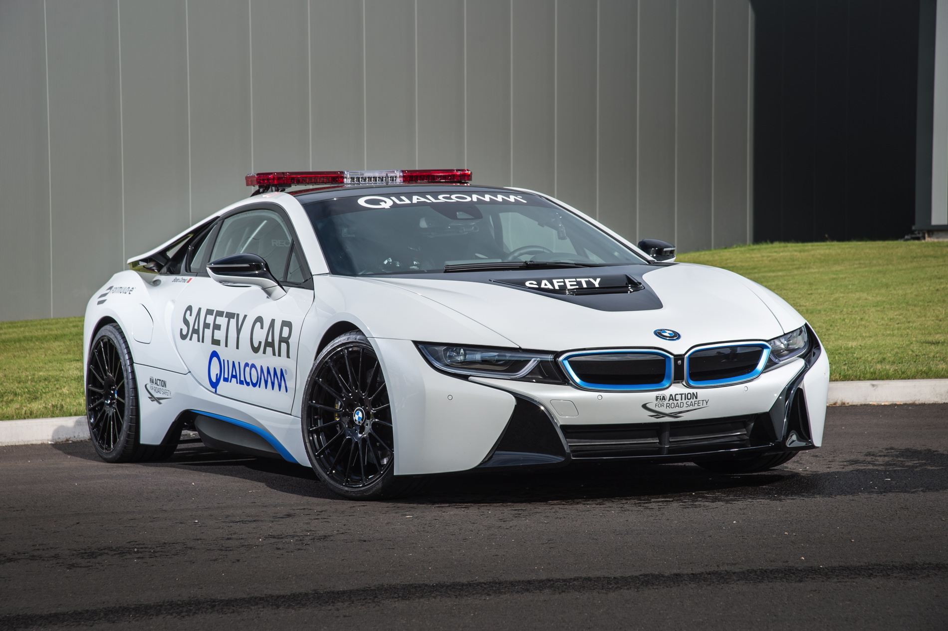 BMW i8 Safety Car could lead to BMW i8 S