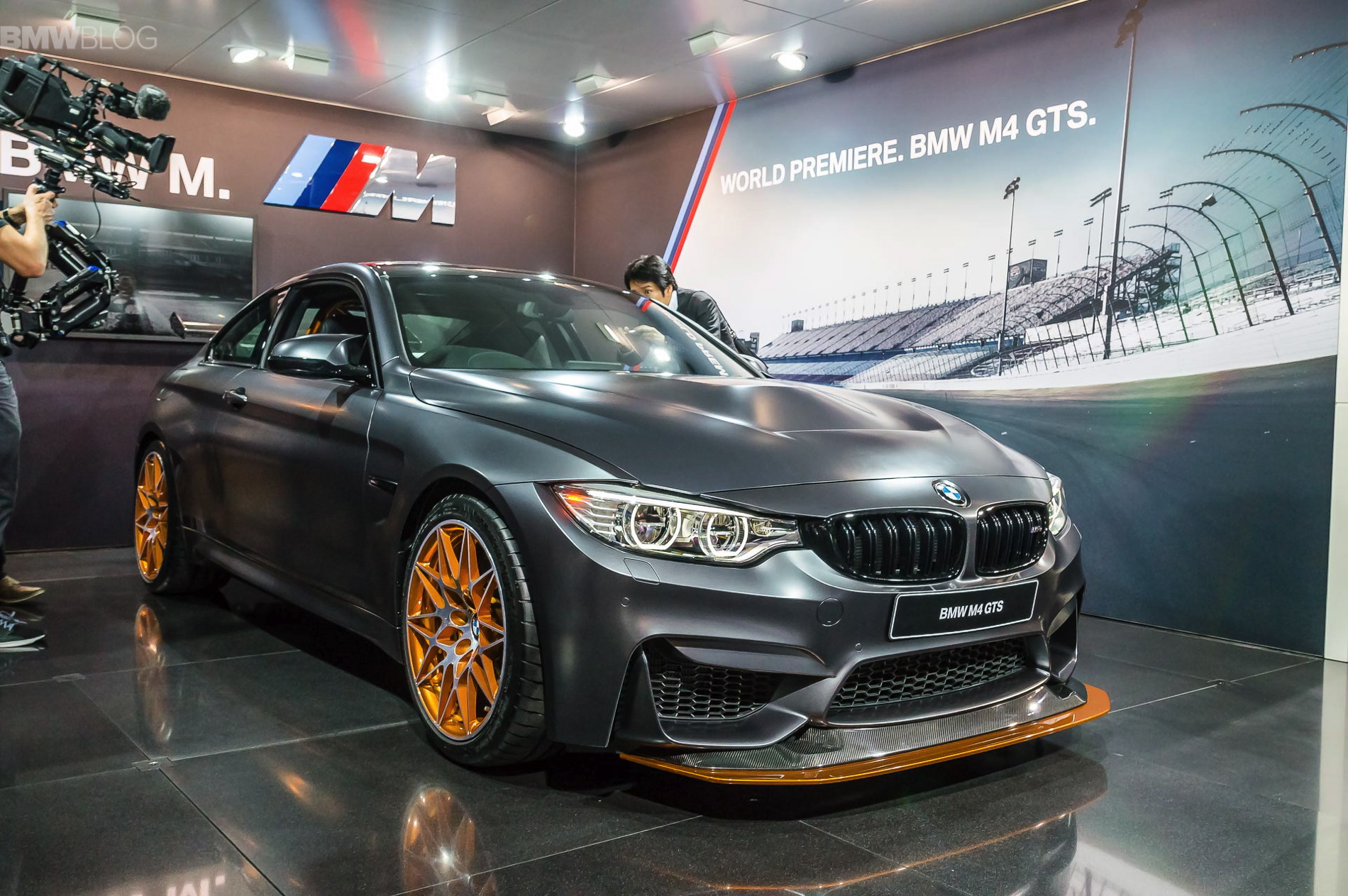 BMW builds only five M4 GTS models per day