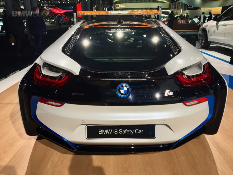 BMW i8 Safety Car nyc show 05 750x563