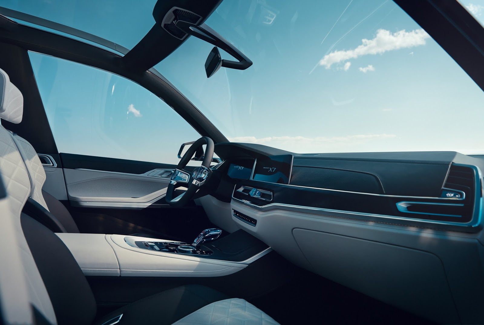 BMW-X7-iPerfomance-Concept-6.jpeg