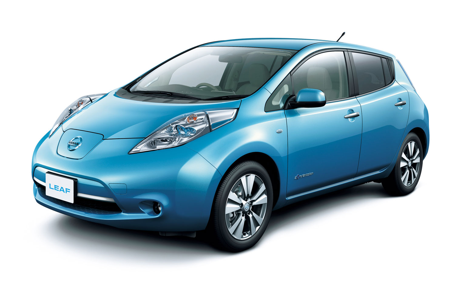 What is the driving range of a nissan leaf #7
