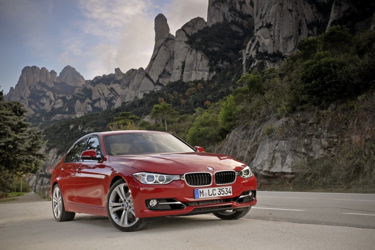 Autocar Video Review: 2012 BMW 3 Series