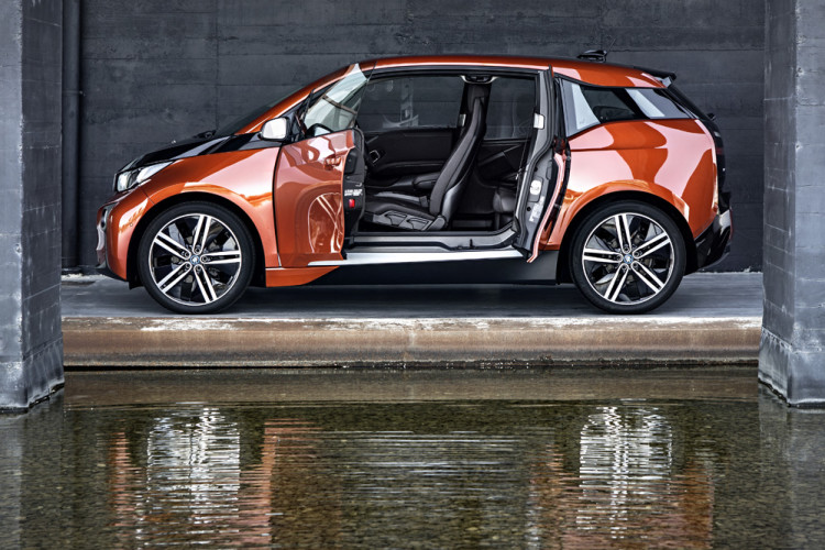 BMW planning a Limited Edition "Electronaut Edition" i3