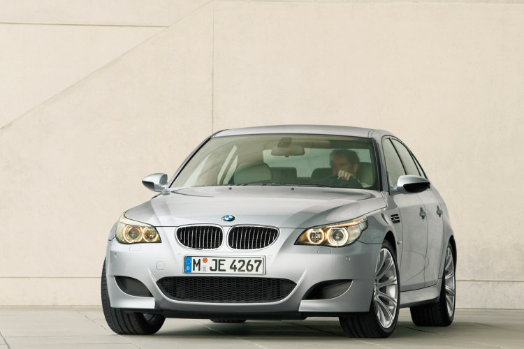 Watch A BMW M5 5.8L V10 Dinan Tear It Up On The Track