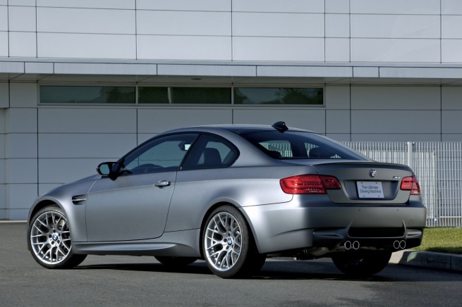 2011-BMW-Frozen-Gray-M3-Coupe-031