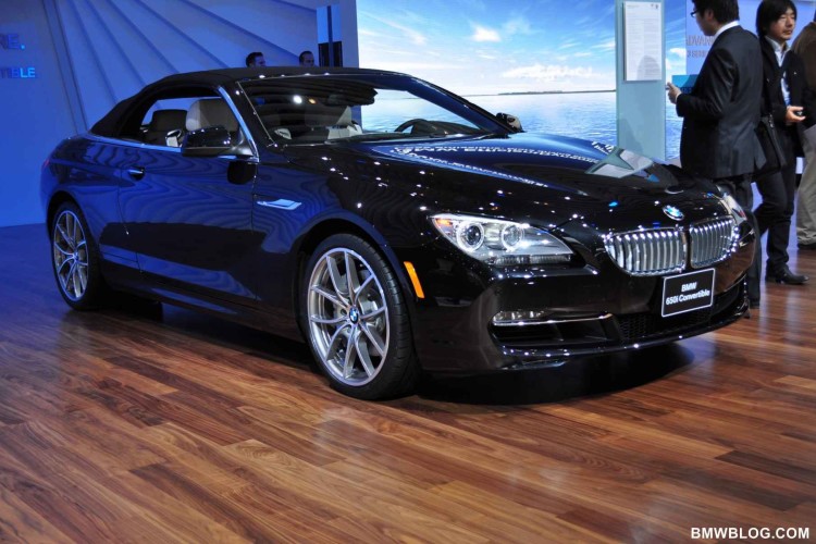 Video: 2012 BMW 6 Series Convertible in Black Sapphire