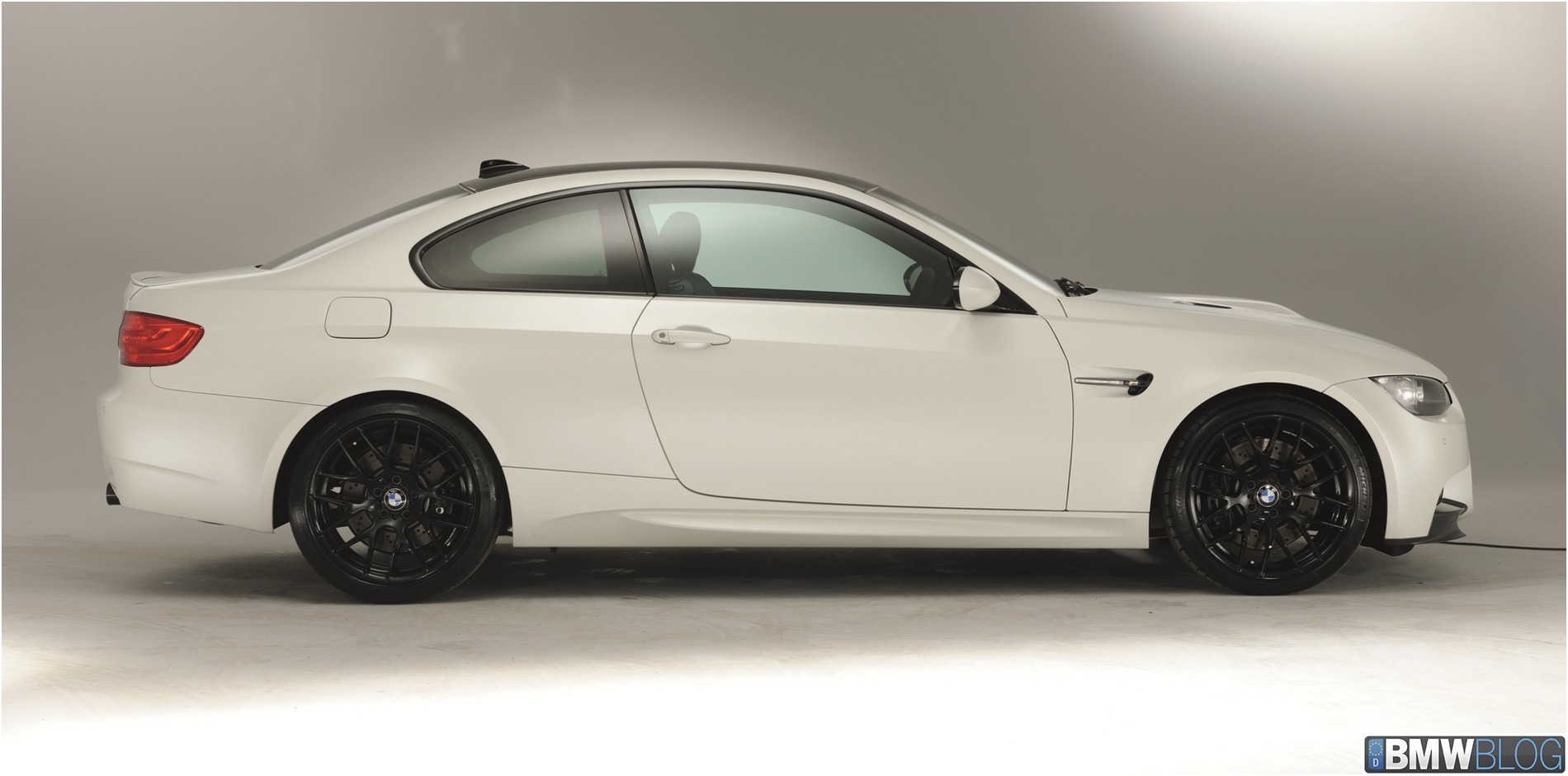 2013 BMW M3 Coupe Frozen Limited Edition 02