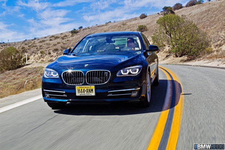 BMWBLOG Road Review: 2013 BMW 760Li - The Power of 12