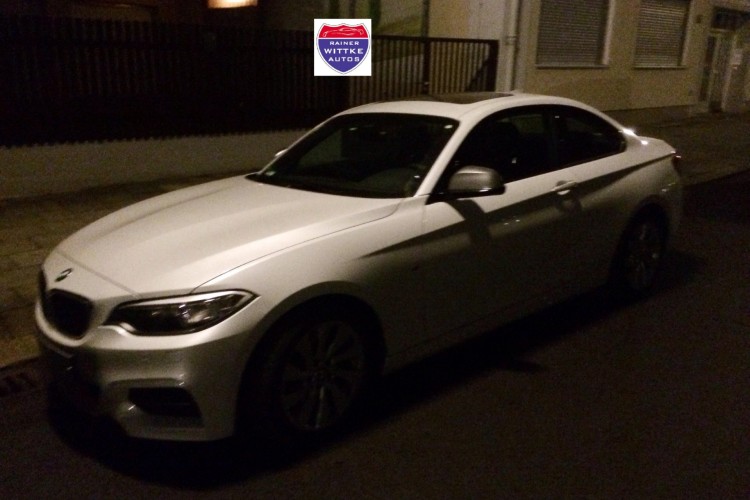 BMW M235i shows up in Alpine White