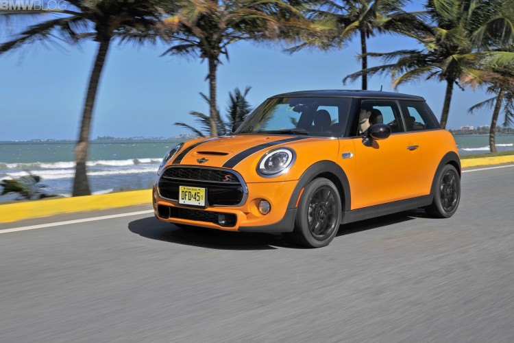 2014 MINI Cooper - BMWBLOG First Drive Review