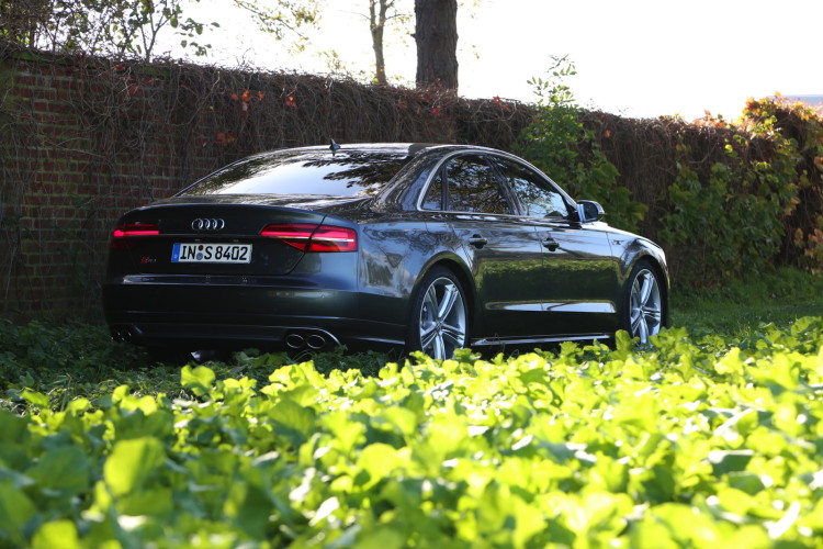 2015 Audi S8 - Shawn Molnar | Sun Media | Autonet.ca-12
