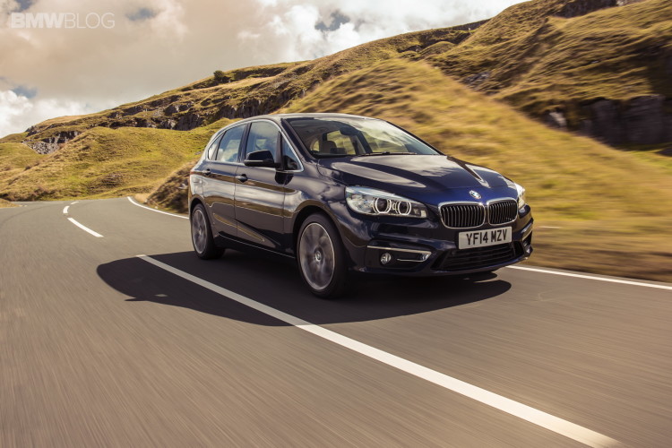BMW launches the 220i Active Tourer with 5.9 liters / 100km