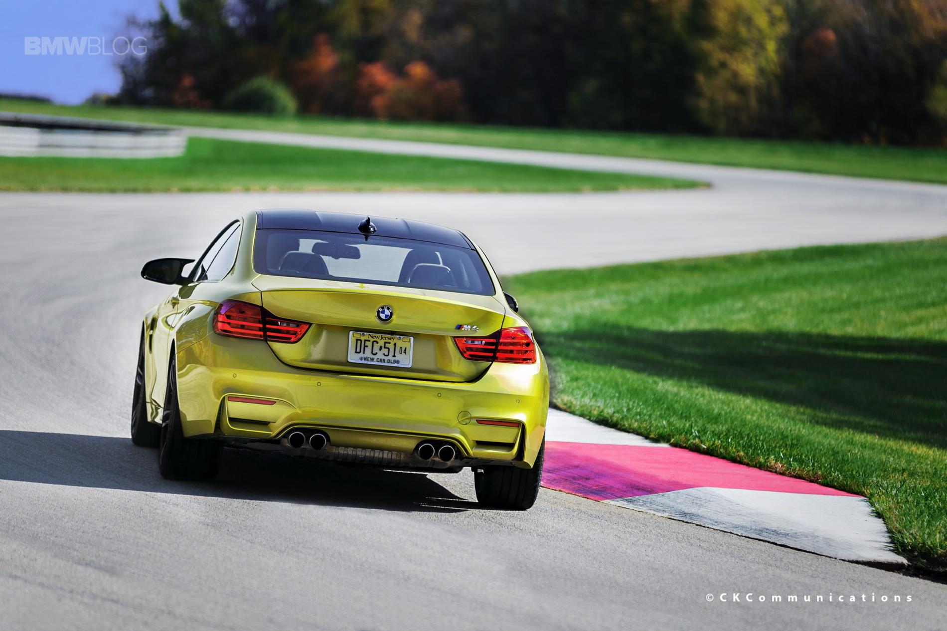 2015 bmw m4 coupe austin yellow images 21