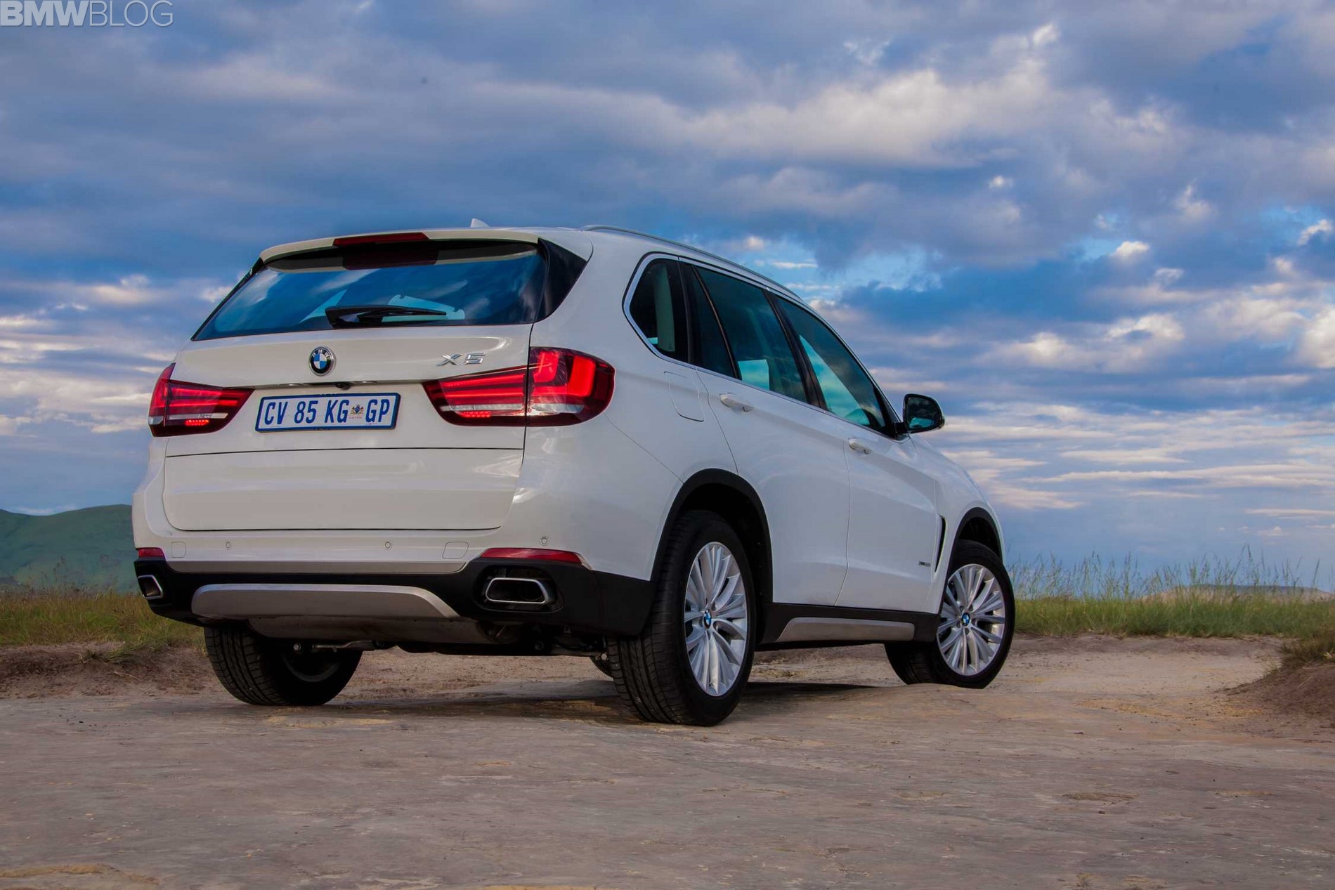 2015 bmw x5 pure experience 01