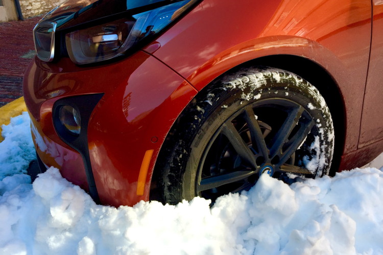Guide: BMW i3 Wheels and Tires - All you need to know