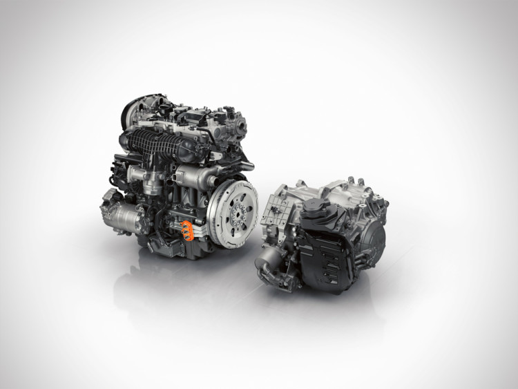 2016-volvo-xc90-t8-twin-engine-plug-in-hybrid3