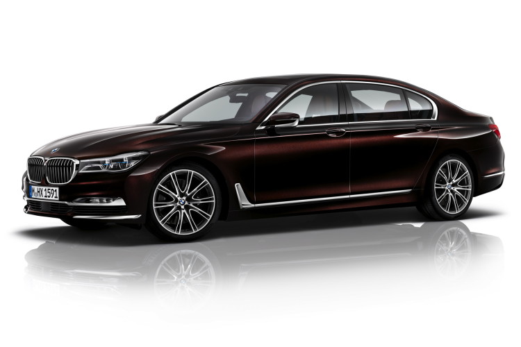 2016 bmw 7 series individual 1900x1200 images 02 750x500