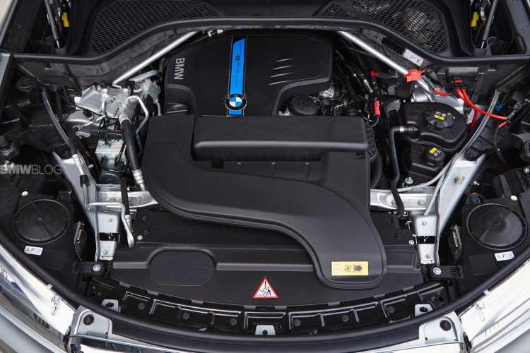 BMW-X5-eDrive-plug-in-hybrid-1900x1200-95