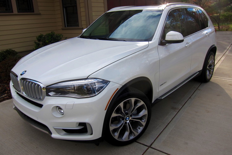 Motor Trend drives the BMW X5 xDrive35d