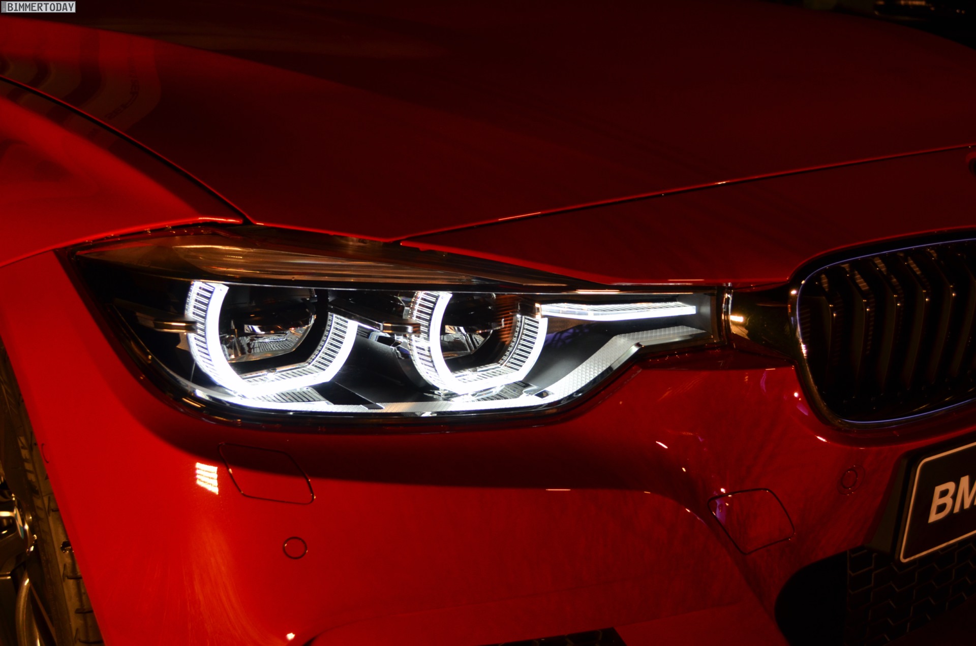 See the lights of 2015 BMW