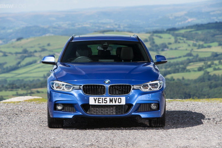 2016 BMW 330d Touring with M Sport Package - Photo Gallery