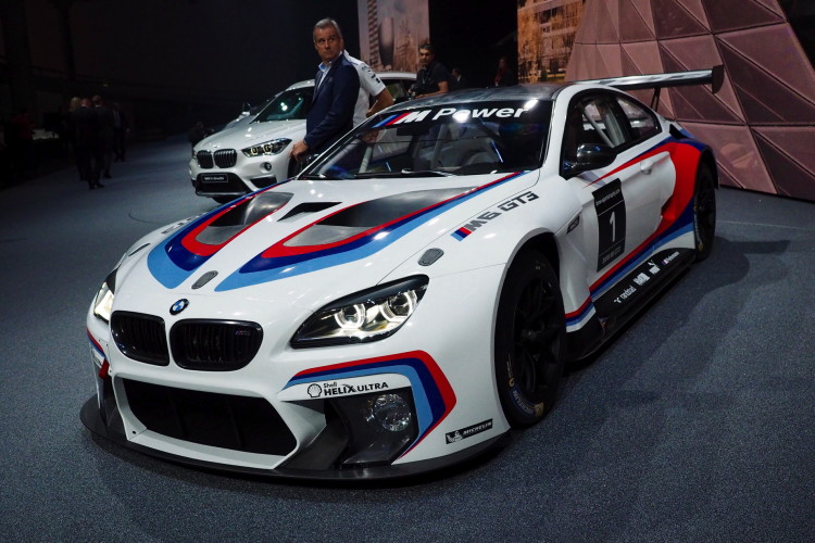 Video: BMW M6 GT3 By BMW Team Italia