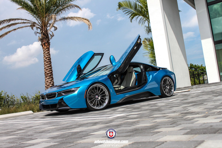 A BMW i8 Equipped With HRE RS103 Wheels