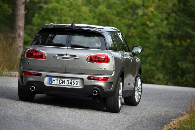 MINI Cooper S Clubman-Melting Silver metallic-images-41