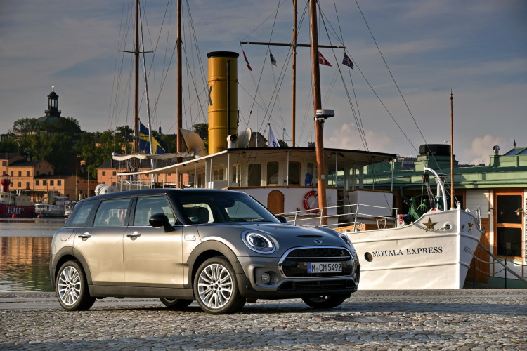 MINI Cooper S Clubman-Melting Silver metallic-images-62