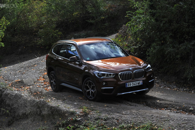 New 2016 BMW X1 looks great in Chestnut Bronze