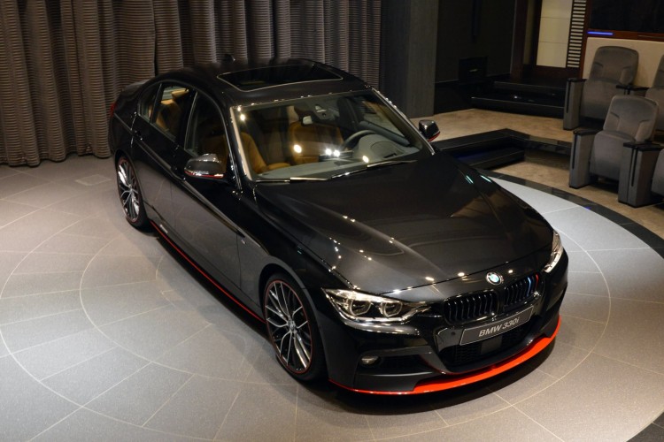BMW 330i Facelift with M Performance Tuning