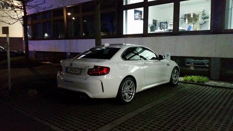 BMW M2 Alpine White 05 750x422