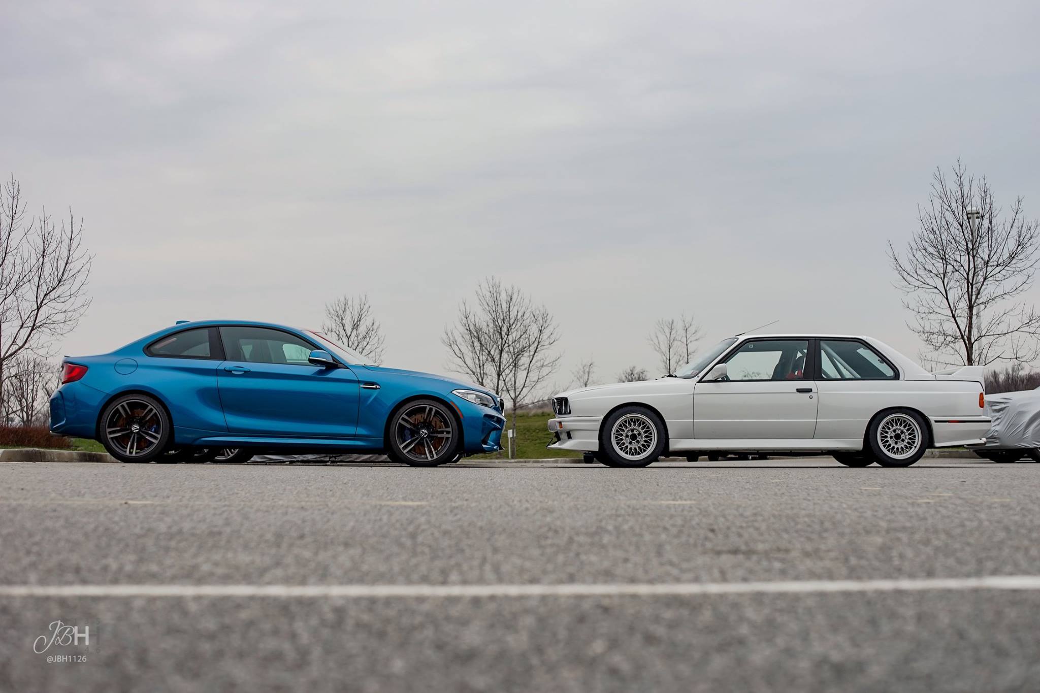 E30 M3 vs BMW M2