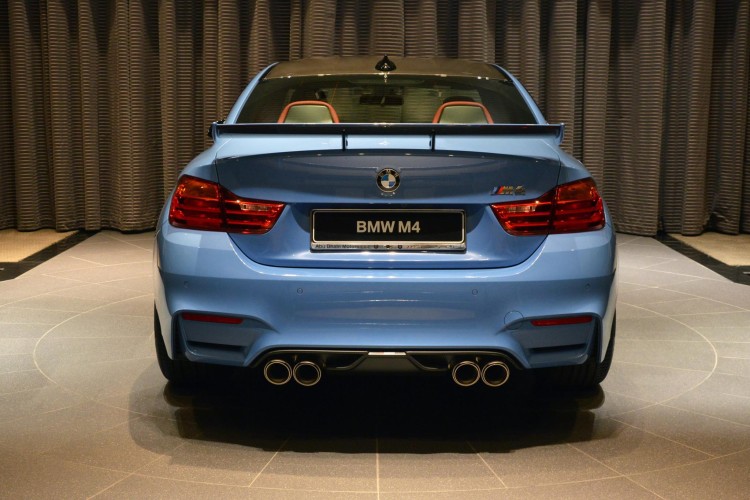 Yas Marina Blue BMW M4 Abu Dhabi 21 750x500