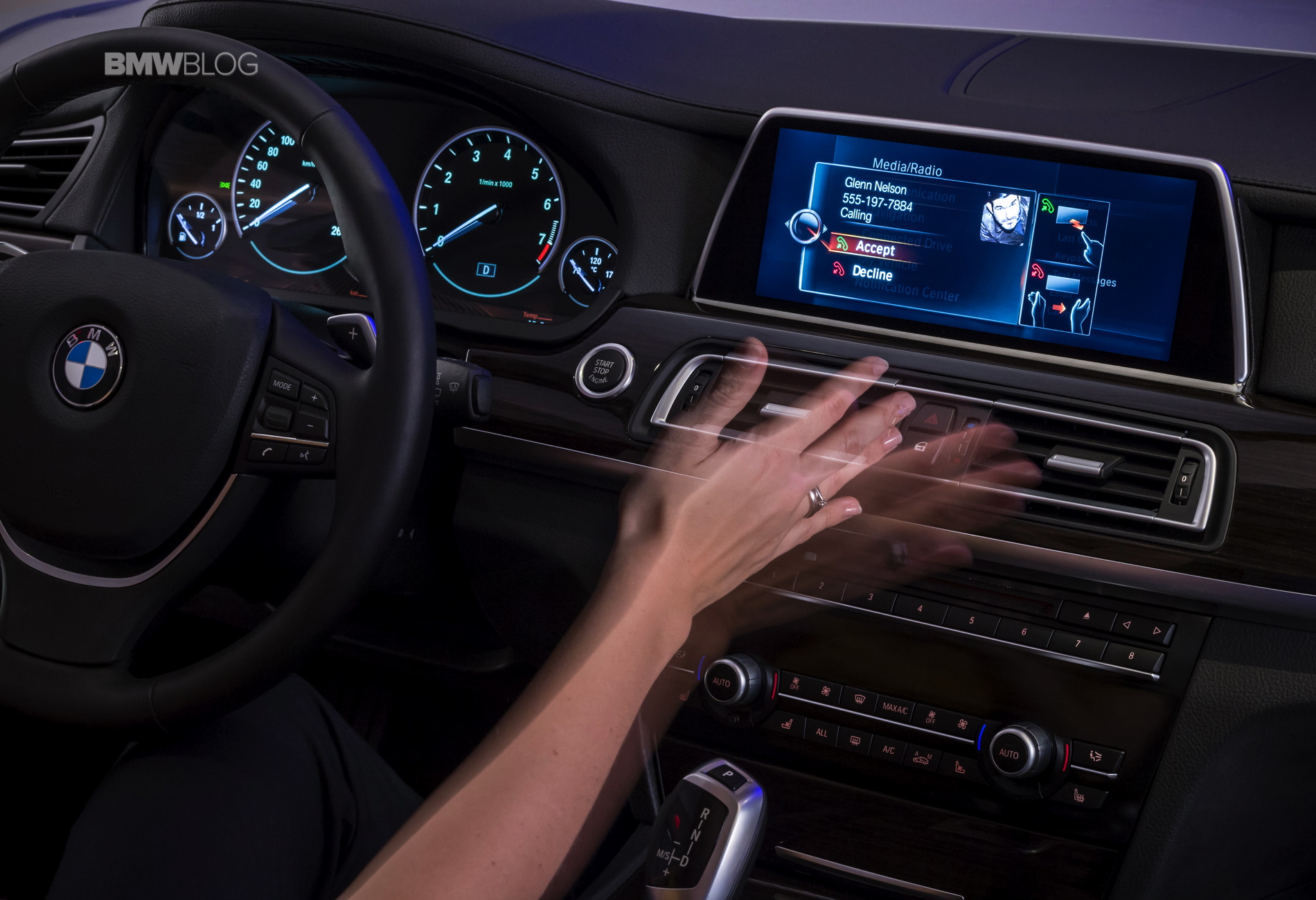 BMW gesture controls 1