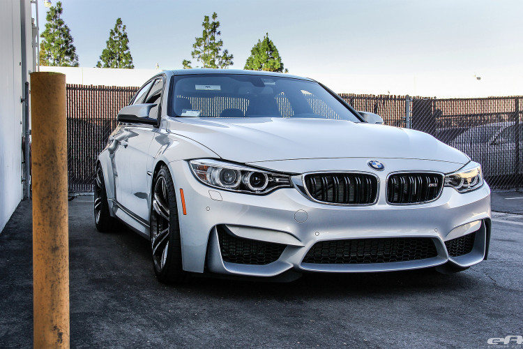Moonstone Metallic is one of the best colors for the new BMW M3