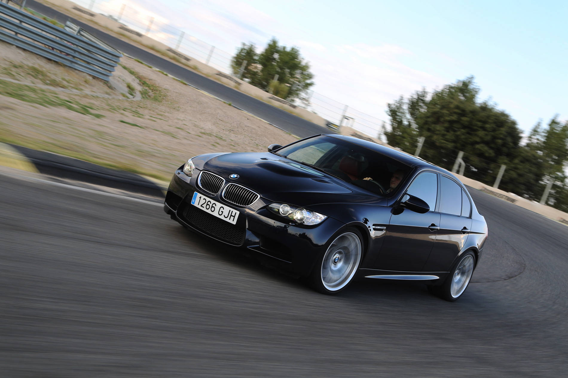 BMW E90 M3 images 3