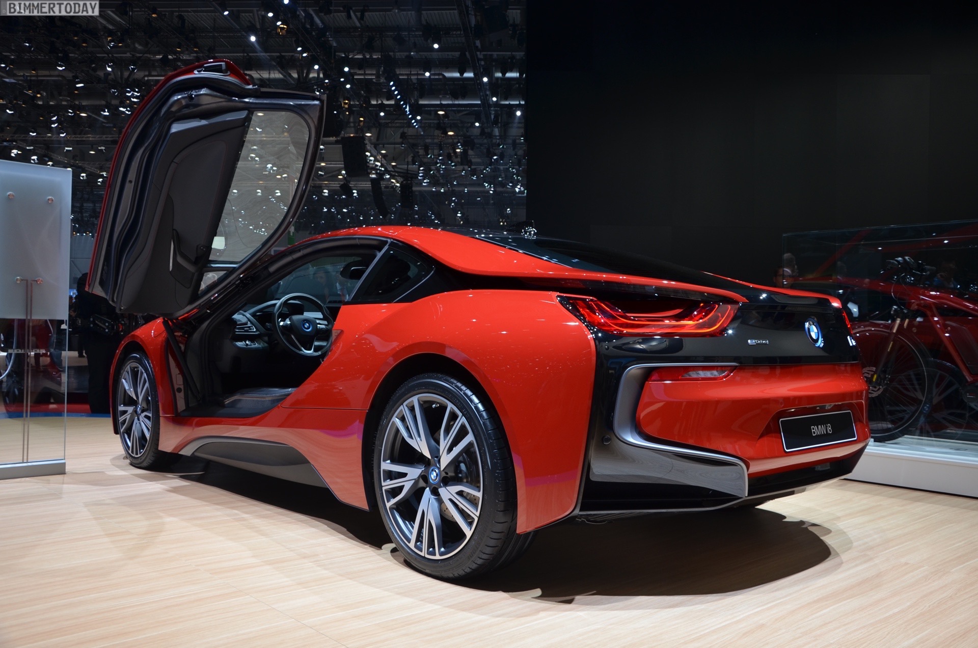 Motor Show: BMW i8 Red Edition makes world debut