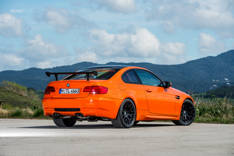 BMW M3 GTS Top Speed Run Shows Hilariously Inaccurate Speedometer