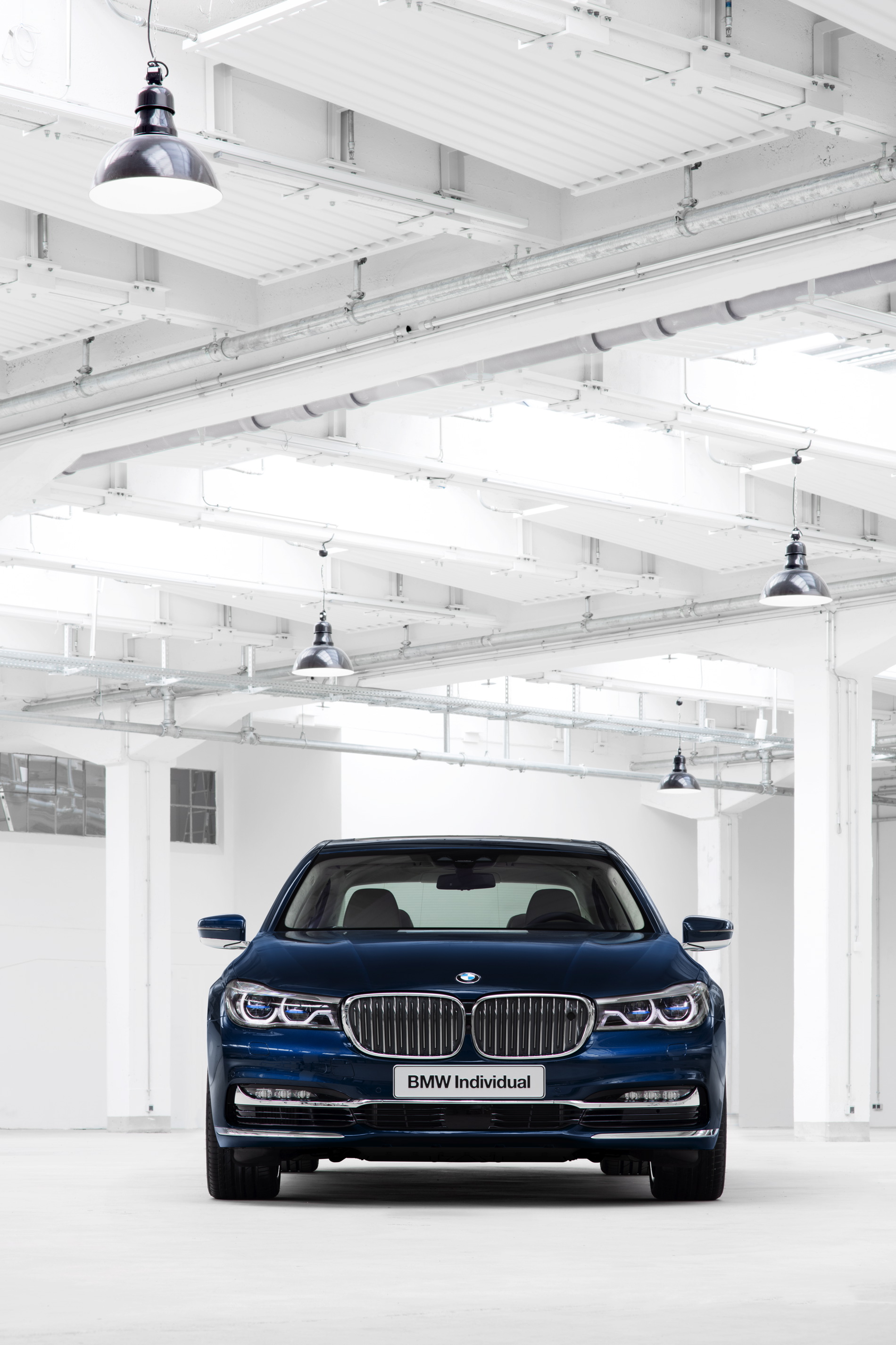 BMW Individual 7 Series THE NEXT 100 YEARS 1