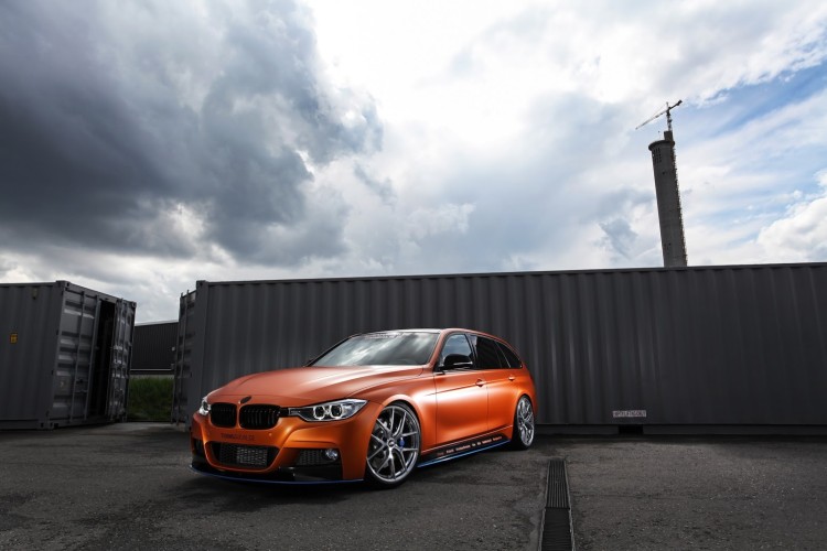 Orange BMW 328i Touring from Tuningsuche delivers 316 PS