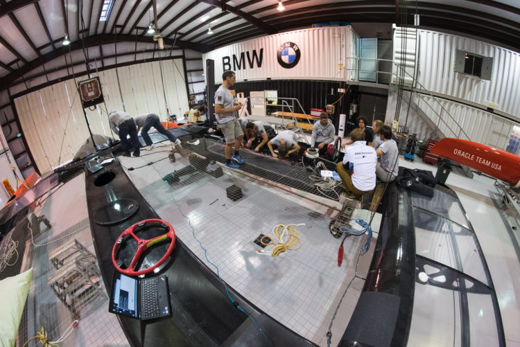 BMW-Oracle-Racing-yacht-13