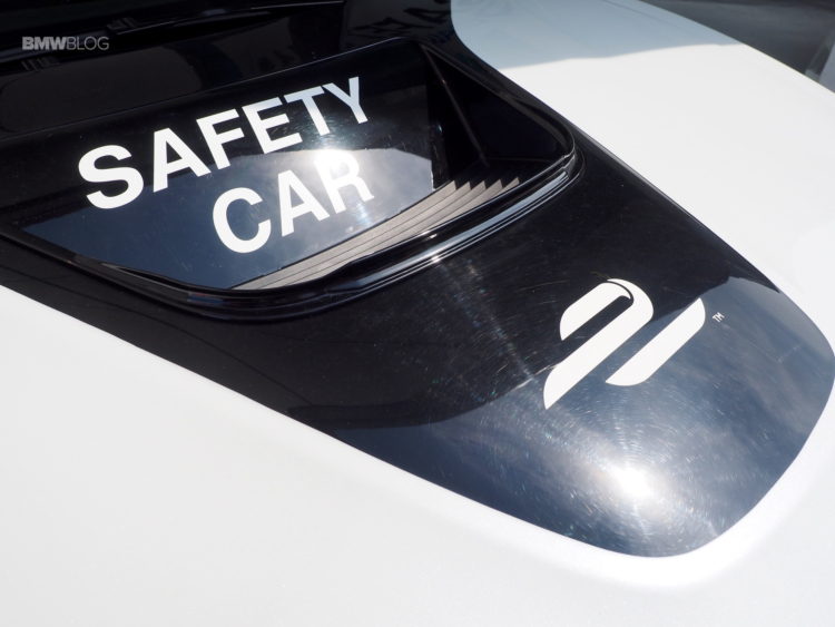 BMW-i8-Safety-Car-design-13