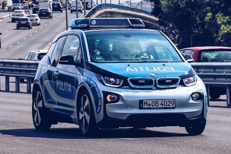 Romanian Police Force gets a BMW i3