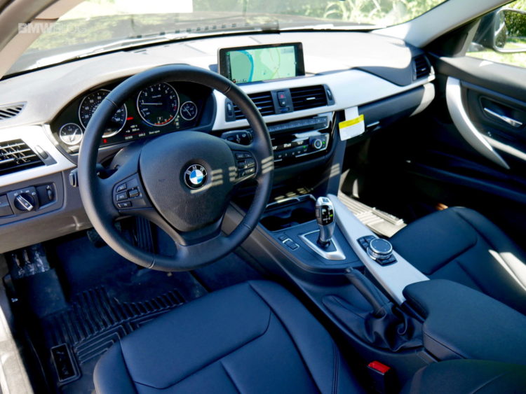 2016 BMW 320i test drive 25 750x563