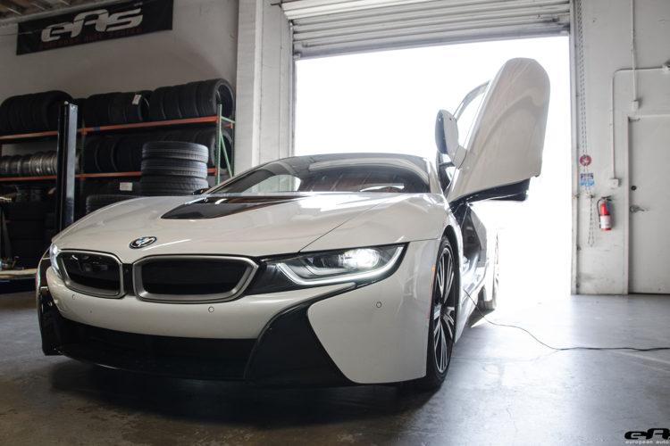 Crystal White Pearl Metallic With A Frozen Grey Accent BMW i8