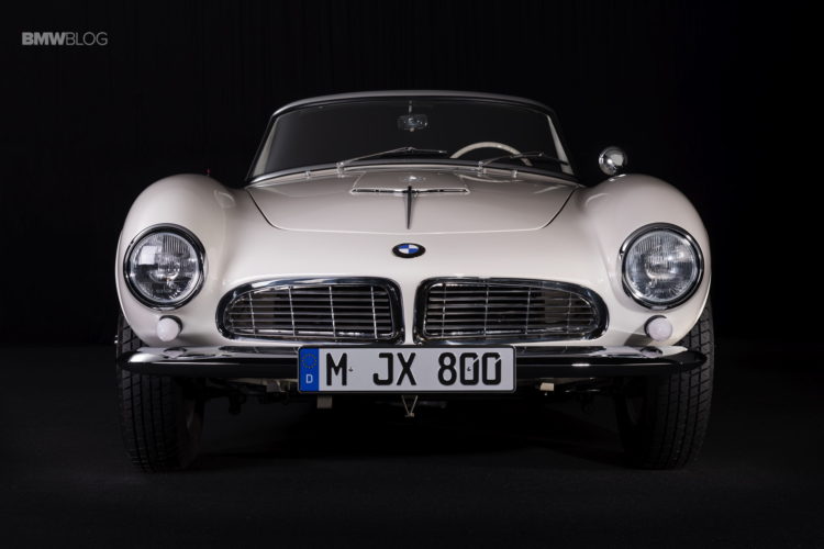 Elvis-Presley-BMW-507-restored-35