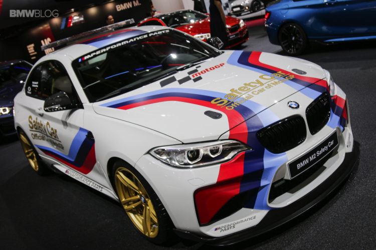Paris 2016: BMW M2 Safety Car rocks the M exhibit