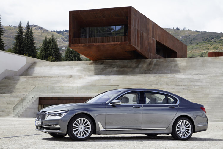 BMW Wins Two Awards in auto motor und sport's Readers' Polls